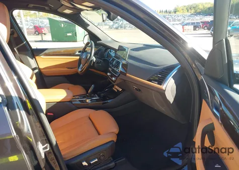 2018 BMW X3 xDrive30I z USA, uszkodzony, nr VIN 5UXTR9C59JLD74672